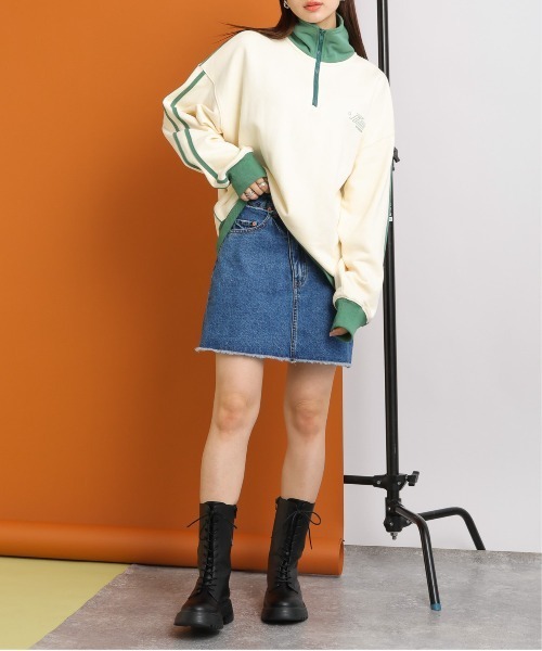 RAGEBLUE（レイジブルー）の「配色ライントラック/オーバーサイズ刺繍ハーフZIPスウェット（スウェット・レディース・オフホワイト/グレー/ブラック・FREE）」の4枚目の写真