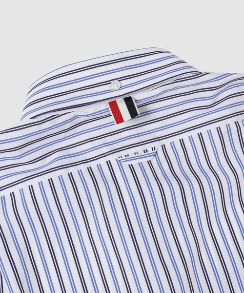 THOM BROWNE(トムブラウン)の「STRAIGHT FIT BUTTON DOWN PC L/S SHIRT IN TRICOLOR STRIPE POPLIN(シャツ/ブラウス・メンズ・その他・1/2)」の4枚目の写真