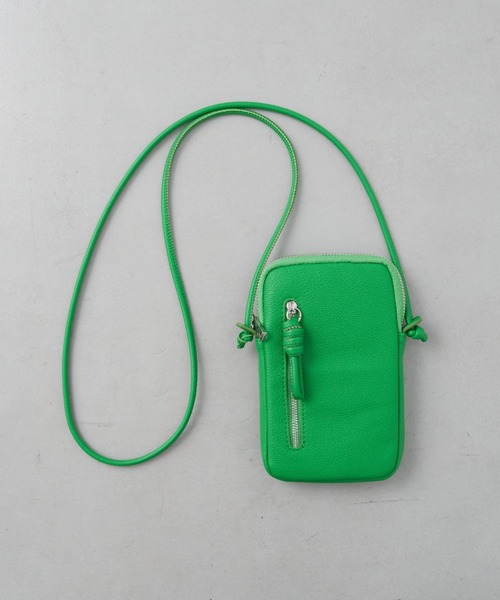 Actually(アクチュアリー)の「フェイクレザー ソフトモバイルポーチ(ショルダーバッグ・レディース・アイボリー/グリーン/イエロー/ラベンダー・フリー)」の20枚目の写真