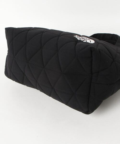 THE NORTH FACE(ザノースフェイス)の「THE NORTH FACE/ザ・ノース・フェイス トートバッグ ジオフェイスボックストート Geoface Box Tote NM32355(トートバッグ・メンズ・ブラック/グレイッシュベージュ/ストーン/カーキ/アーミー/アイボリー/スモークピンク/ブルーグレー・FREE)」の22枚目の写真