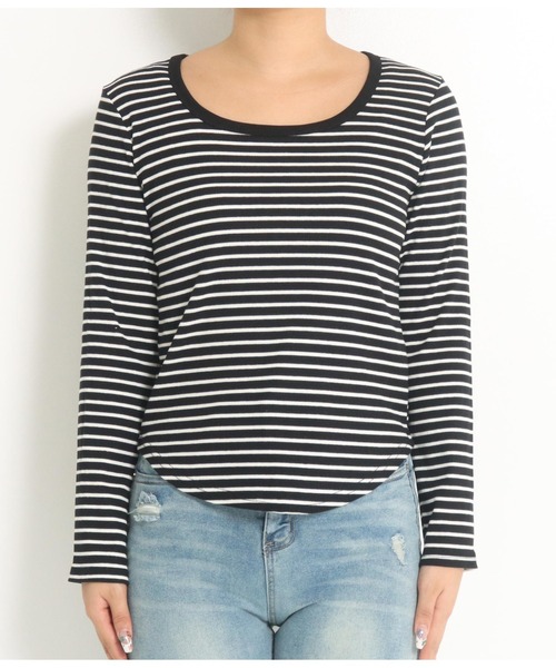 anap mimpi（アナップミンピ）の「ボーダー Uネック 長袖 ラウンドヘム カットソー（Tシャツ/カットソー・レディース・ブラック/ホワイト・FREE）」の6枚目の写真