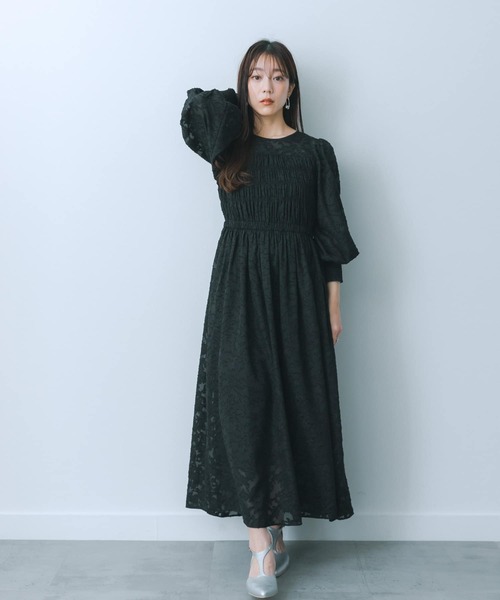 HEYUMM（ヘユム）の「ウエストマークシャーリングワンピース（ワンピース・レディース・ベージュ/アイボリー/ブラック・ONE/S）」の19枚目の写真