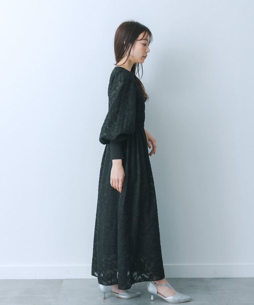 HEYUMM（ヘユム）の「ウエストマークシャーリングワンピース（ワンピース・レディース・ベージュ/アイボリー/ブラック・ONE/S）」の20枚目の写真