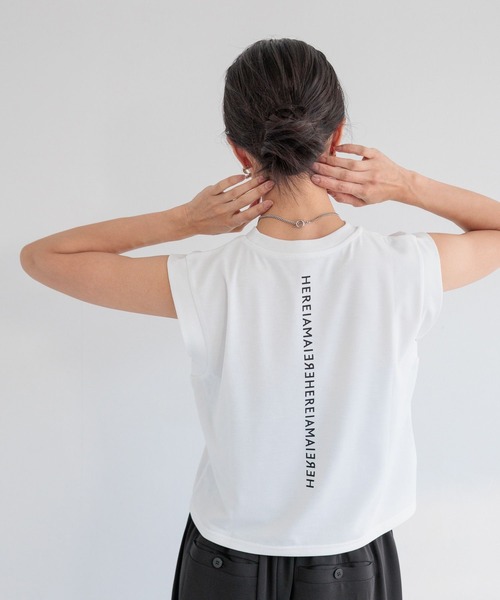 HEREIAM（ヘレイアム）の「【HEREIAM】吸水速乾／ミラーロゴショートプルオーバー（Tシャツ/カットソー・レディース・ホワイト×ゴールド/ブラック×シルバー/ブラック/ホワイト/ライム・SMALL/MEDIUM）」の9枚目の写真
