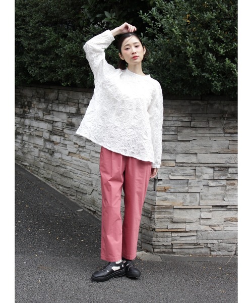 SUPER HAKKA（スーパーハッカ）の「60ローン　リンクルワッシャーレースブラウス（シャツ/ブラウス・レディース・オフホワイト/ネイビー/レッド・FREE）」の6枚目の写真