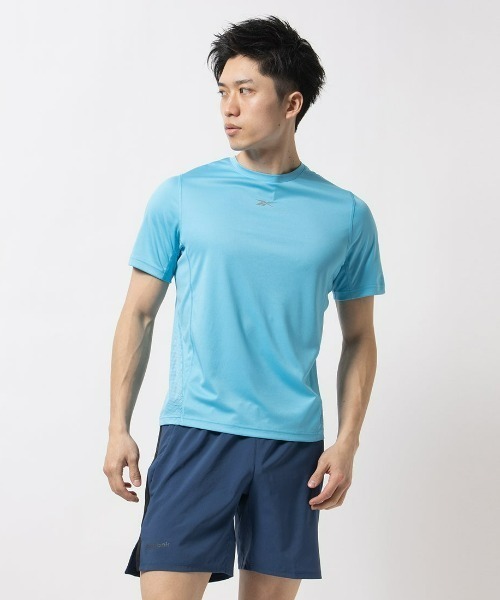 Reebok(リーボック)の「ランニング スピートウィック Tシャツ / RUNNING SS SPEEDWICK TEE(Tシャツ/カットソー・メンズ・ブラック/ライトブルー・LARGE/MEDIUM/SMALL/XX-LARGE/X-LARGE)」の1枚目の写真