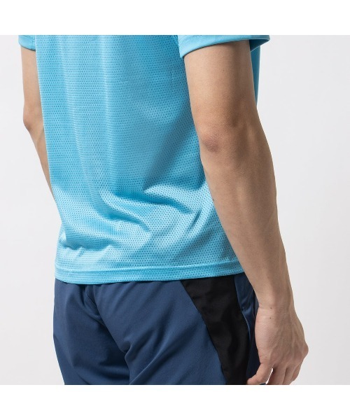 Reebok(リーボック)の「ランニング スピートウィック Tシャツ / RUNNING SS SPEEDWICK TEE(Tシャツ/カットソー・メンズ・ブラック/ライトブルー・LARGE/MEDIUM/SMALL/XX-LARGE/X-LARGE)」の14枚目の写真