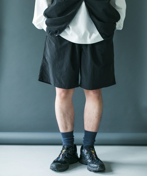 BURLAP OUTFITTER（バーラップアウトフィッター）の「『別注』BURLAP OUTFITTER×DOORS　SupplexNylon SHORTS（その他パンツ・メンズ・チャコールグレー/ブラック/ベージュ/グリーン・LARGE/MEDIUM）」の10枚目の写真