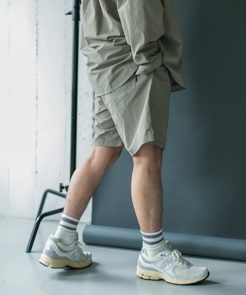 BURLAP OUTFITTER（バーラップアウトフィッター）の「『別注』BURLAP OUTFITTER×DOORS　SupplexNylon SHORTS（その他パンツ・メンズ・チャコールグレー/ブラック/ベージュ/グリーン・LARGE/MEDIUM）」の19枚目の写真