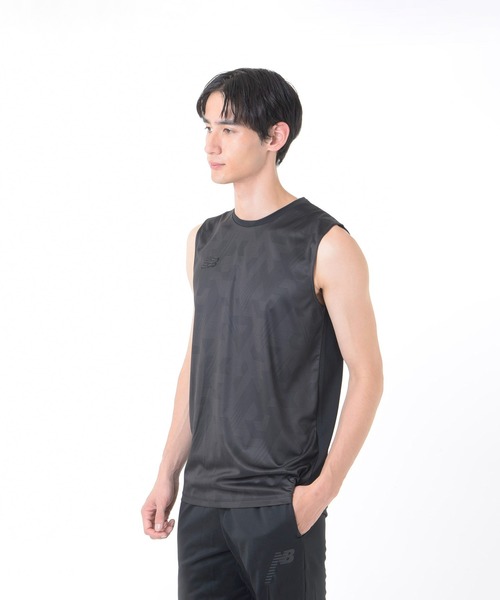 NEW BALANCE（ニューバランス）の「Black Out Collectionプラクティスシャツノースリーブ（タンクトップ・メンズ・ブラック/ホワイト・X-LARGE/LARGE/MEDIUM/SMALL/XX-LARGE）」の12枚目の写真