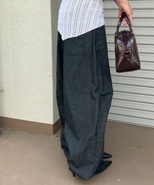 セール】【Chikashitsu +】snap button hickory stripe pants