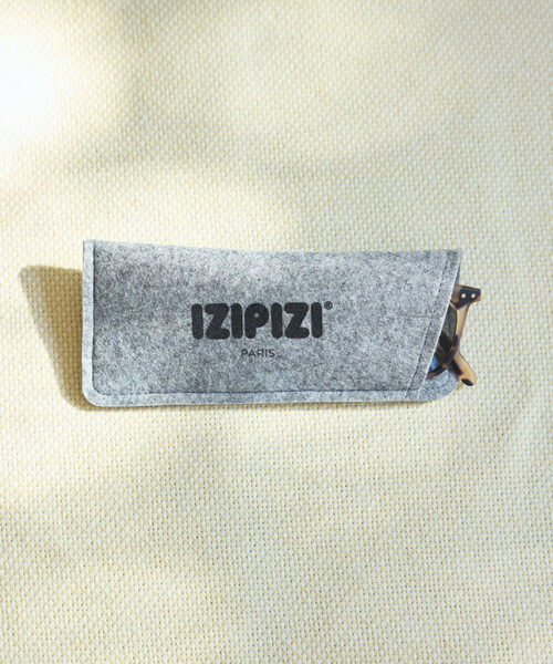 IZIPIZI（イジピジ）の「IZIPIZI/イジピジ #E LIGHT SUN / UVカット ファッション用グラス（サングラス・レディース・ベージュ/ブラウン/ブラック・ONE SIZE）」の5枚目の写真