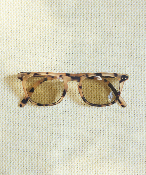 IZIPIZI（イジピジ）の「IZIPIZI/イジピジ #E LIGHT SUN / UVカット ファッション用グラス（サングラス・レディース・ベージュ/ブラウン/ブラック・ONE SIZE）」の7枚目の写真