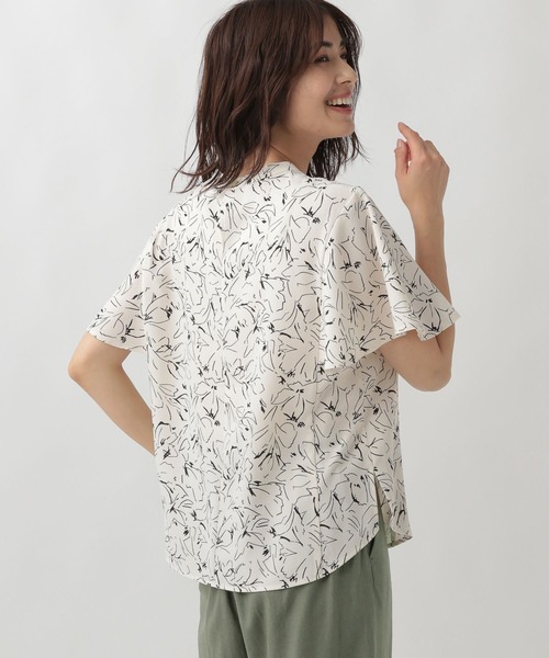 Elura（エルーラ）の「サラサラサマー袖フリルブラウス（シャツ/ブラウス・レディース・ホワイト/ダークネイビー/ブラック/ブラック系その他・MEDIUM/LARGE）」の3枚目の写真