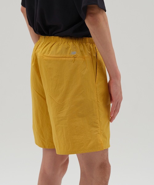 NEW BALANCE(ニューバランス)の「MET24 Reflection NB Shorts(その他パンツ・メンズ・パープル/マスタード/チェリーピンク/ブラック・SMALL/MEDIUM/LARGE/X-LARGE/XX-LARGE)」の12枚目の写真