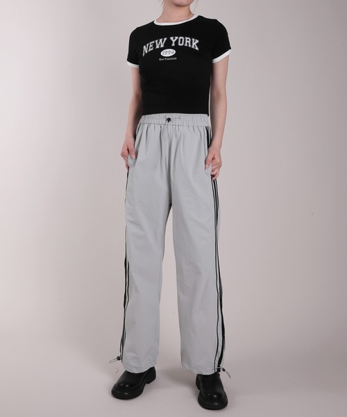 HOOK(フック)の「【HOOK】for girls 薄手サイドラインナイロンワイドパンツ 裾2WAY セットアップ可能(その他パンツ・レディース・グレー/ブラック・M/L/XL)」の17枚目の写真
