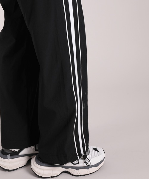 HOOK(フック)の「【HOOK】for girls 薄手サイドラインナイロンワイドパンツ 裾2WAY セットアップ可能(その他パンツ・レディース・グレー/ブラック・M/L/XL)」の21枚目の写真