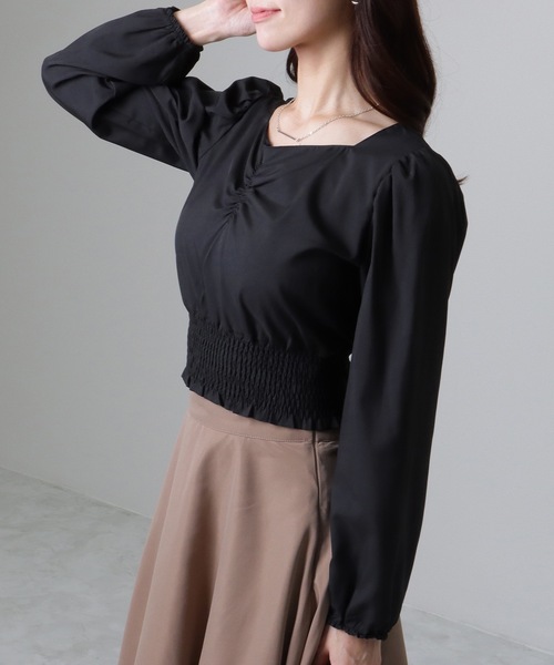 Lace Ladies(レースレディース)の「ハートネック フロントギャザー シャーリング コンパクト ブラウス(シャツ/ブラウス・レディース・ブルー/ブラック・S/XL/M)」の4枚目の写真