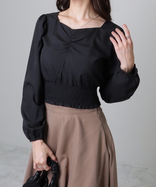 Lace Ladies(レースレディース)の「ハートネック フロントギャザー シャーリング コンパクト ブラウス(シャツ/ブラウス・レディース・ブルー/ブラック・S/XL/M)」の6枚目の写真
