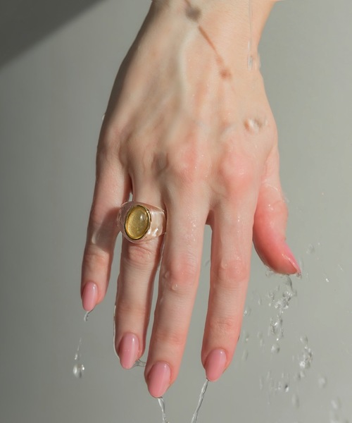 muku(ムク)の「金属アレルギー対応 アイスストーンリング(リング・レディース・ゴールド/ブルー・13)」の4枚目の写真