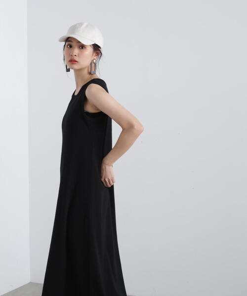 N.（N. Natural Beauty Basic）（エヌエヌナチュラルビューティーベーシック）の「◆リブノースリーブカットワンピース（ワンピース・レディース・ベージュ/ブルー/ブラック・MEDIUM）」の13枚目の写真