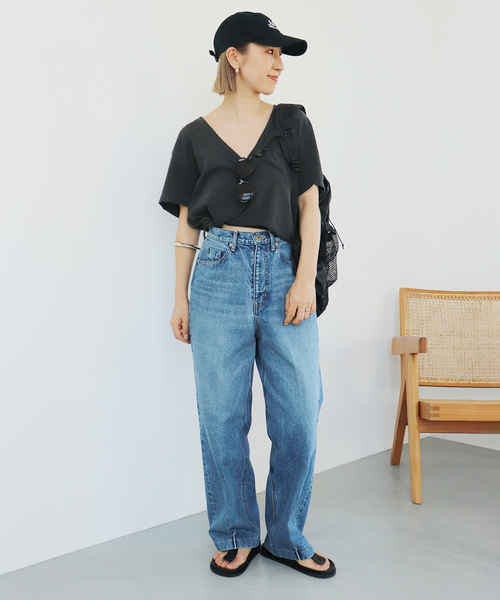 plage(プラージュ)の「THE GREAT./ザ グレイト THE V/NECK Tシャツ(Tシャツ/カットソー・レディース・スミクロ/ホワイト・FREE)」の19枚目の写真
