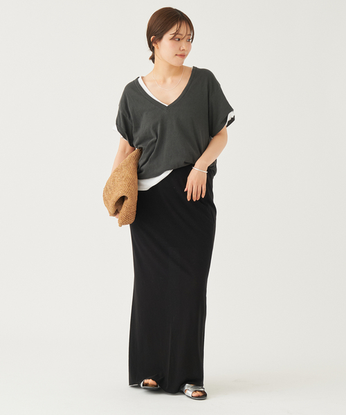 plage(プラージュ)の「THE GREAT./ザ グレイト THE V/NECK Tシャツ(Tシャツ/カットソー・レディース・スミクロ/ホワイト・FREE)」の20枚目の写真