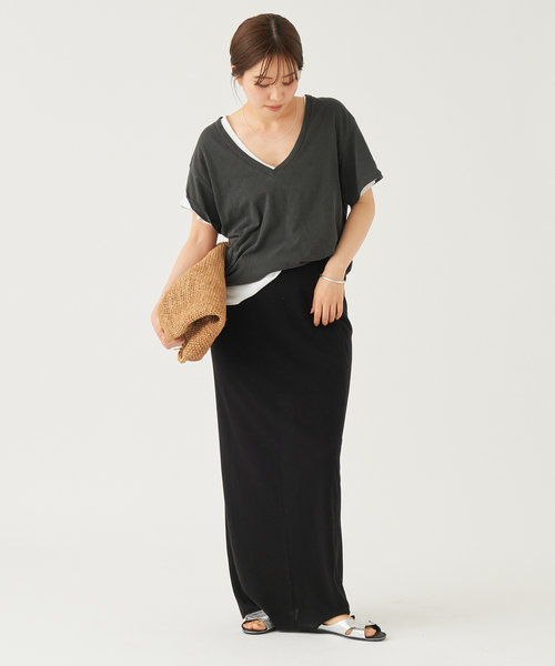 plage(プラージュ)の「THE GREAT./ザ グレイト THE V/NECK Tシャツ(Tシャツ/カットソー・レディース・スミクロ/ホワイト・FREE)」の13枚目の写真