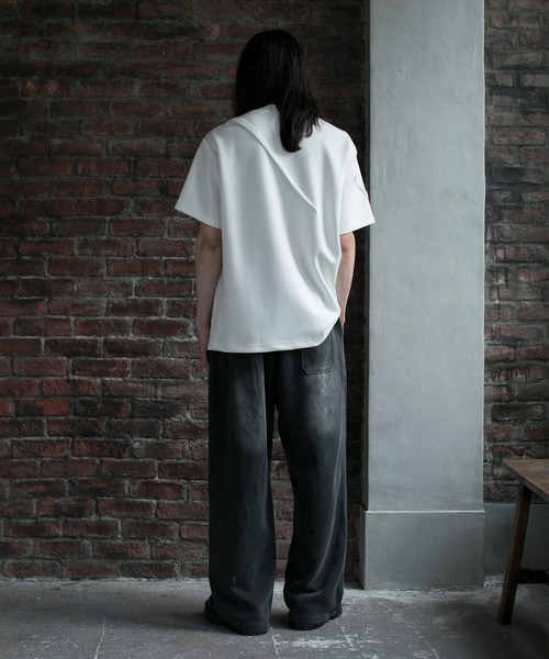 aimoha（アイモハ）の「【aimoha neo】DOUBLE-SIDED AIR FABRIC DECORATION DARTS TEE（サイズ0.1.2.3） (SS)（Tシャツ/カットソー・メンズ・グレー/ブラック/ホワイト・0/1/2/3）」の8枚目の写真