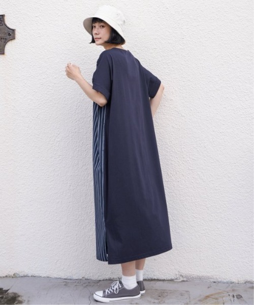 LBC(エルビーシー)の「布帛切り替えキーネックワンピース(ワンピース・レディース・ブラック/ダークグリーン/ネイビー・M)」の14枚目の写真