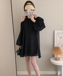 オフショルダー バック紐リボン シフォンワンピース