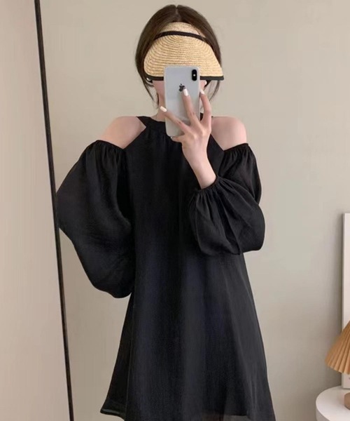 MAISON DE THERESE(メゾン ド テレーズ)の「オフショルダー バック紐リボン シフォンワンピース(ワンピース・レディース・ホワイト/ブラック・M/L/S)」の7枚目の写真