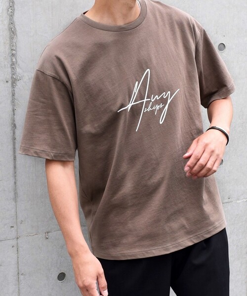 SHIPS any(シップス エニィ)の「SHIPS any: スクリプト フォント グラフィック プリント Tシャツ◇(Tシャツ/カットソー・メンズ・ブラック/ベージュ/ネイビー/ホワイト・MEDIUM/LARGE)」の3枚目の写真