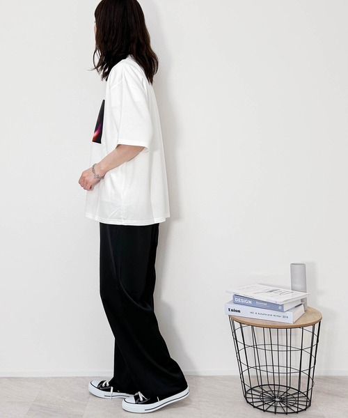 Ritzy(リッツィー)の「ダンボールニット クルーネック転写プリントTシャツ(スピリチュアル) レディース メンズ(Tシャツ/カットソー・メンズ・ブラック/ホワイト/チャコール/グレー系その他2/ホワイト系その他/ブラック系その他2/グレー系その他/ホワイト系その他2/ブラック系その他・LARGE/X-LARGE/MEDIUM/L/XL/M)」の16枚目の写真