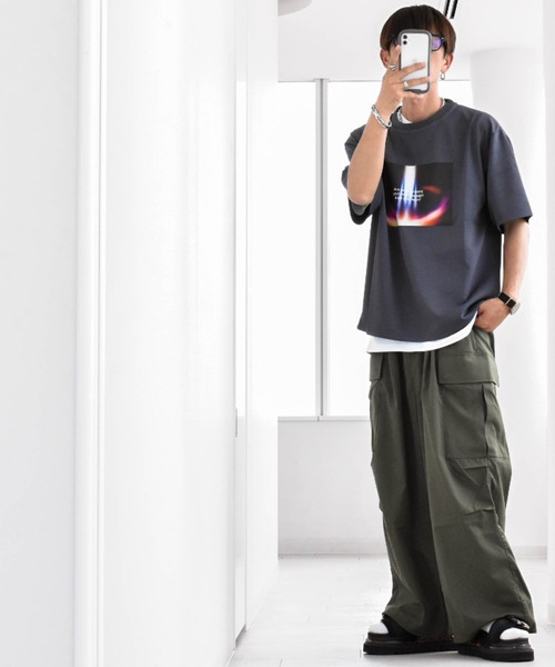 Ritzy(リッツィー)の「ダンボールニット クルーネック転写プリントTシャツ(スピリチュアル) レディース メンズ(Tシャツ/カットソー・メンズ・ブラック/ホワイト/チャコール/グレー系その他2/ホワイト系その他/ブラック系その他2/グレー系その他/ホワイト系その他2/ブラック系その他・LARGE/X-LARGE/MEDIUM/L/XL/M)」の18枚目の写真