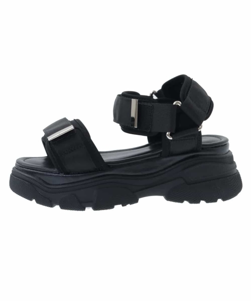 a.v.v（アーヴェヴェ）の「[20-23cm][クッションインソール][マジックテープで簡単]厚底スポサン（サンダル・キッズ・ブラック/アイボリー・20/21/23/22）」の21枚目の写真