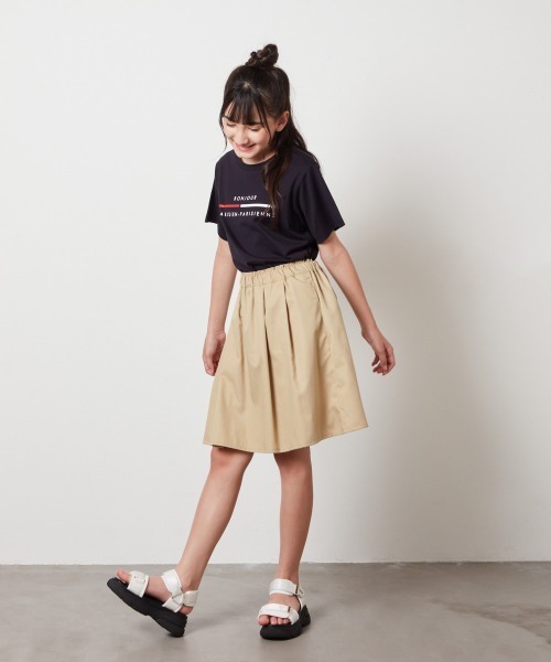 a.v.v（アーヴェヴェ）の「[20-23cm][クッションインソール][マジックテープで簡単]厚底スポサン（サンダル・キッズ・ブラック/アイボリー・20/21/23/22）」の6枚目の写真