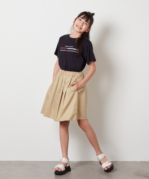 a.v.v（アーヴェヴェ）の「[20-23cm][クッションインソール][マジックテープで簡単]厚底スポサン（サンダル・キッズ・ブラック/アイボリー・20/21/23/22）」の8枚目の写真