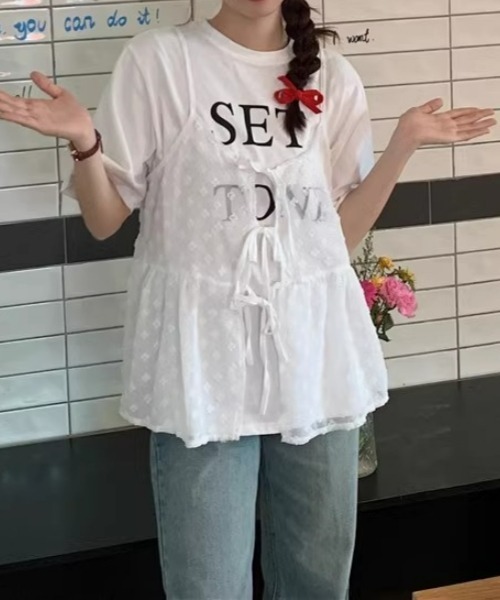 gossip!ロサンゼルス(ゴシップロサンゼルス)の「Y2Kレイヤードキャミソール 花柄ブラウス 重ね着アイテム レース フラワー刺繍 キャミカーディガン キャミソールトップス(キャミソール・レディース・ホワイト/ブラック・FREE)」の13枚目の写真