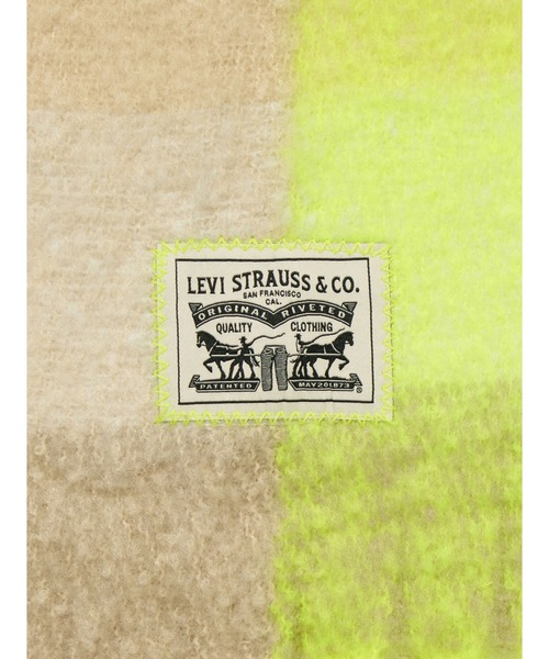 Levi's(リーバイス)の「Levi's/リーバイス POP OF チェック マフラー イエロー(マフラー・レディース・マルチ・OS)」の8枚目の写真