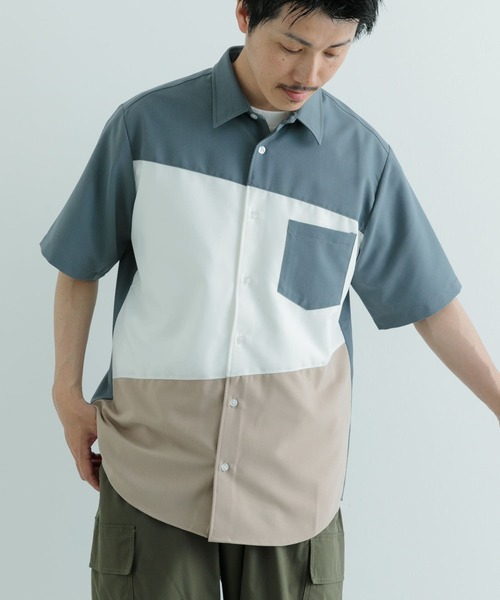 ITEMS URBANRESEARCH(アイテムズ アーバンリサーチ)の「Diagonal Switch 半袖シャツ(シャツ/ブラウス・メンズ・ホワイト/ブルー/グレー・LARGE/MEDIUM)」の11枚目の写真