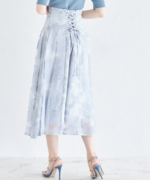 【セール】バックレースアップオパールフラワープリントフレアスカート(スカート)|tocco closet(トッコ クローゼット) 【セール】バックレースアップオパールフラワープリントフレアスカート(スカート)|tocco closet(トッコ クローゼット)