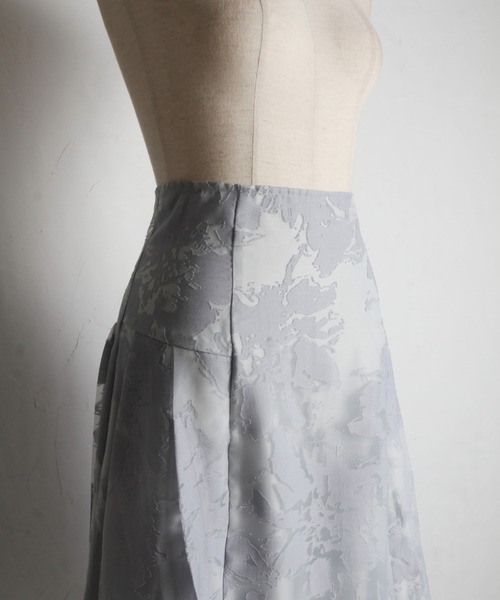 【セール】バックレースアップオパールフラワープリントフレアスカート(スカート)|tocco closet(トッコ クローゼット) 【セール】バックレースアップオパールフラワープリントフレアスカート(スカート)|tocco closet(トッコ クローゼット)