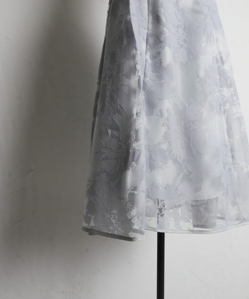 【セール】バックレースアップオパールフラワープリントフレアスカート(スカート)|tocco closet(トッコ クローゼット) 【セール】バックレースアップオパールフラワープリントフレアスカート(スカート)|tocco closet(トッコ クローゼット)