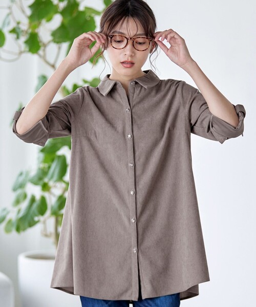 Tiaclasse(ティアクラッセ)の「コーデュロイシャツチュニックブラウス(シャツ/ブラウス・レディース・ミント/モカ/ブルー/アイボリー・L/M)」の7枚目の写真