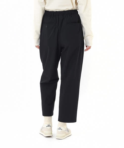 NEW BALANCE(ニューバランス)の「Boylston リップストップテーパードパンツ(スラックス・レディース・ネイビー/オリーブ/ブラック・X-LARGE/LARGE/MEDIUM/SMALL)」の5枚目の写真