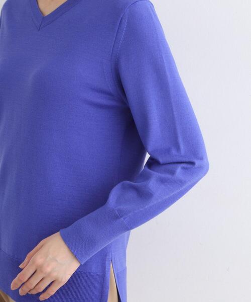 INDIVI Vネック ニット 定価16940円 未使用 13号 ブルー - メルカリ