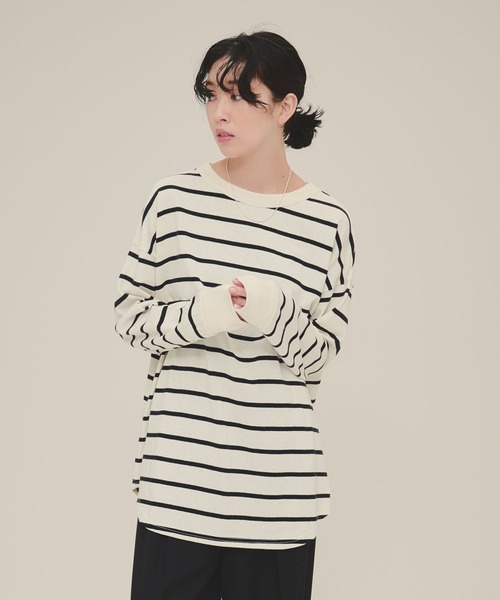 eL（エル）の「【eL】Back Open Big TEE LS/136848（Tシャツ/カットソー・レディース・ブラック系その他/ホワイト系その他/ネイビー系・FREE）」の8枚目の写真