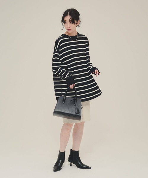 eL（エル）の「【eL】Back Open Big TEE LS/136848（Tシャツ/カットソー・レディース・ブラック系その他/ホワイト系その他/ネイビー系・FREE）」の16枚目の写真