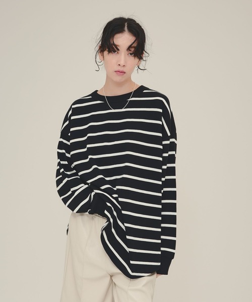 eL（エル）の「【eL】Back Open Big TEE LS/136848（Tシャツ/カットソー・レディース・ブラック系その他/ホワイト系その他/ネイビー系・FREE）」の20枚目の写真